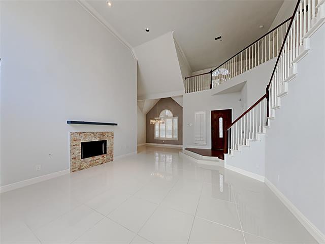 Building Photo - 14620 Stratford Ct