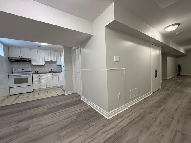 Photo du bâtiment - 145 Commercial St