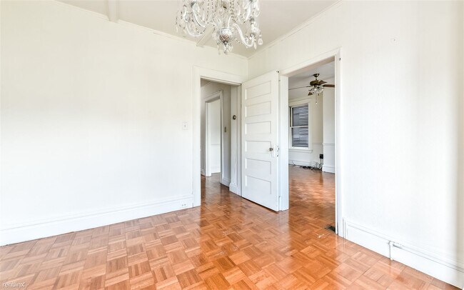 Foto del edificio - 3 br, 2 bath Duplex - 6336 Walnut St Apt 2 2