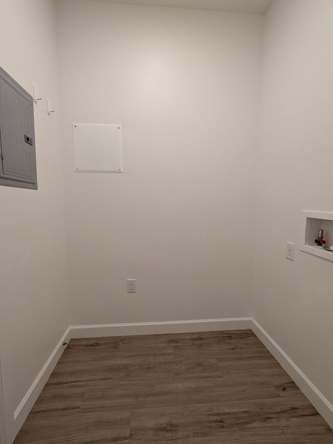 Building Photo - 344 S 740 W