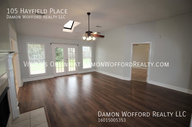 Building Photo - 105 Hayfield Place