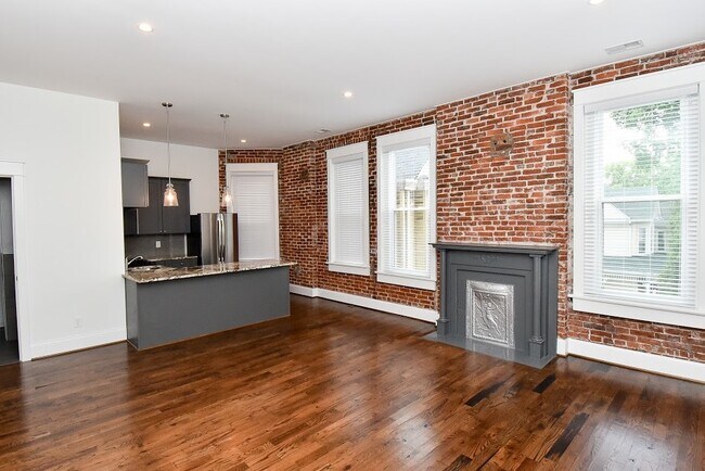 Foto del edificio - 1764 Frankfort Ave