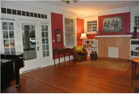 Building Photo - House - 402 19th Avenue 2 Bedroom/2 Bath