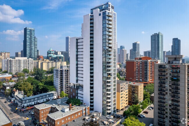 Eighty One Wellesley