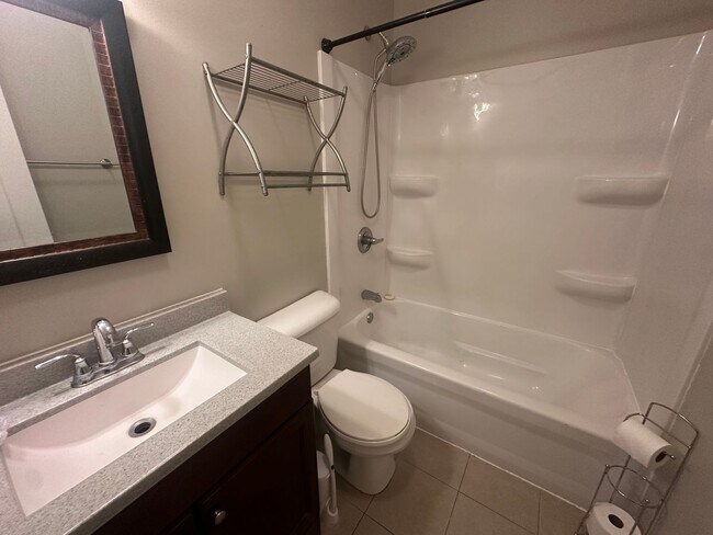 Foto del edificio - 1821 SW Moundview Dr