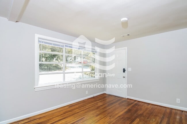 Building Photo - 412 Steadham Rd