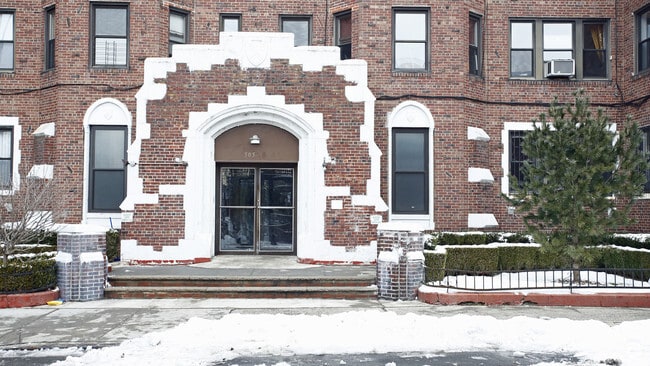 Building Photo - 505 Elmwood Avenue