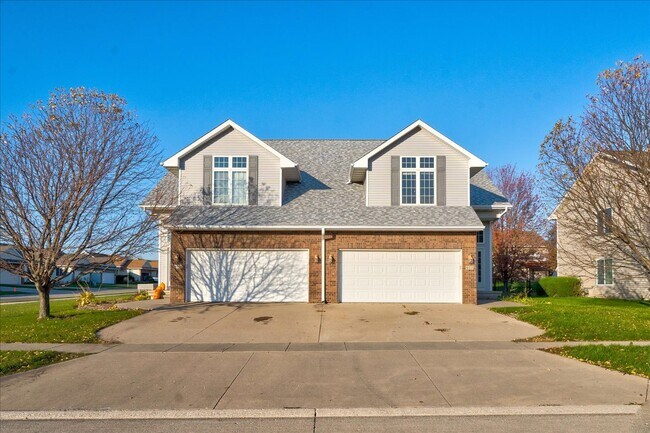 Photo - 415 Washington Ave House