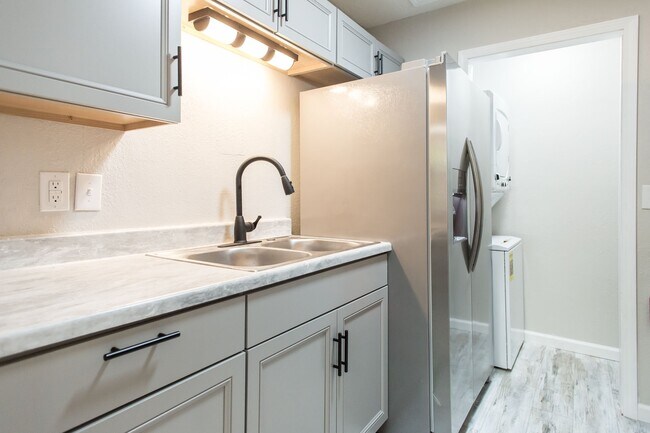 Foto del edificio - 926 Highsmith St