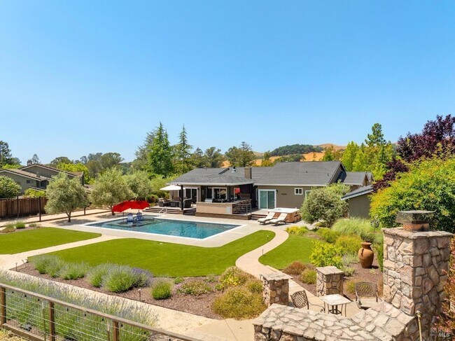 Foto del edificio - 1051 Stonebridge Dr