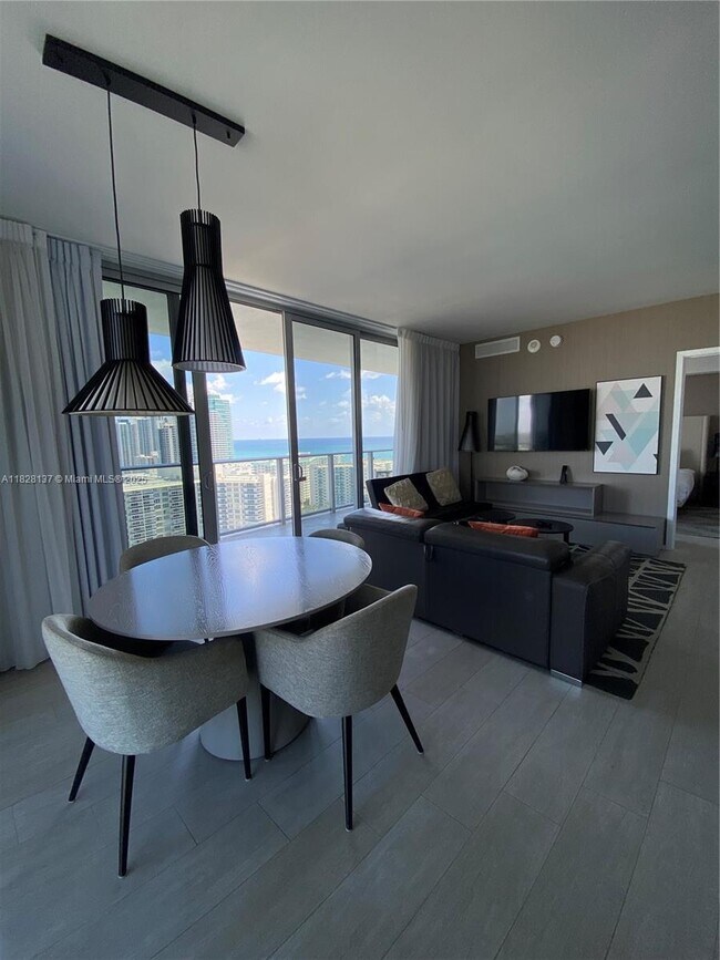 Foto del edificio - 4010 S Ocean Dr