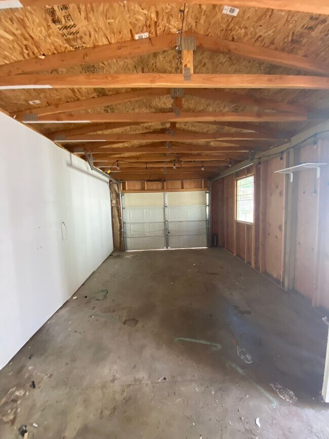 Foto del edificio - Cute and Cozy Home in SW Bend, Large, full...