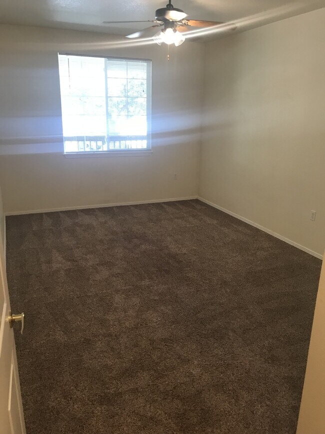 Foto del edificio - Beautiful 3 Bed, 2 Bath Condo in NW Fort Collins!
