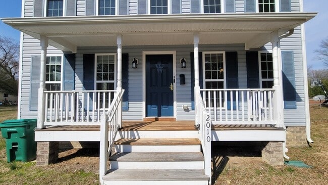 Building Photo - 2010 Shirleydale Ave