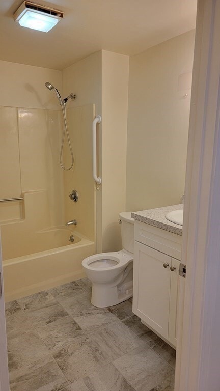 Building Photo - 996 East St