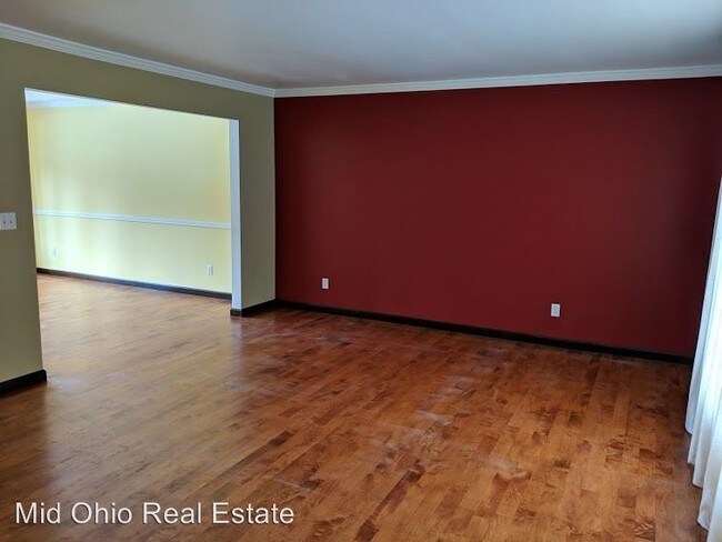 Building Photo - 4 br, 2.5 bath House - 3067 Avalon Rd