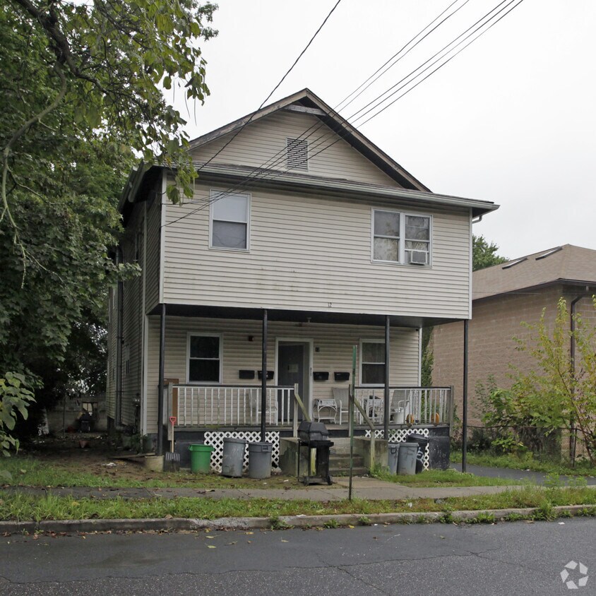 Foto del edificio - 12 Homer Lee Ave