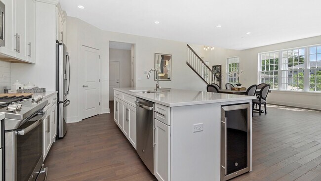 Foto del edificio - 712 Cumnor Ave