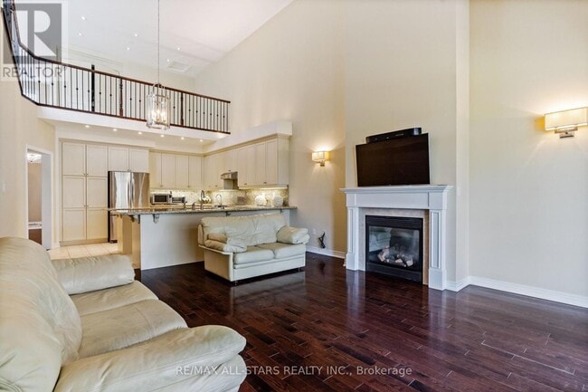 Building Photo - 114 Lakeside Vista Way