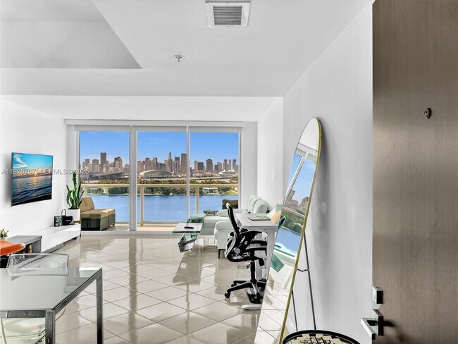 Foto del edificio - 650 West Ave