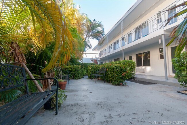 Foto del edificio - 535 73rd St