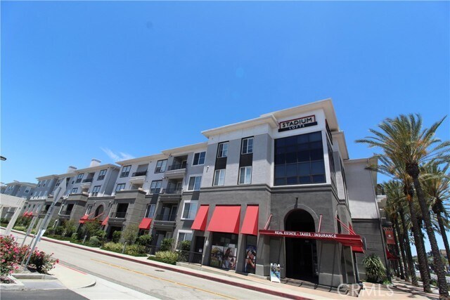 Foto principal - 1801 E Katella Ave