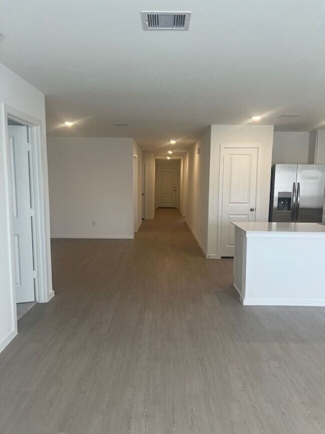 Foto del edificio - Charming 4BR House in New Caney