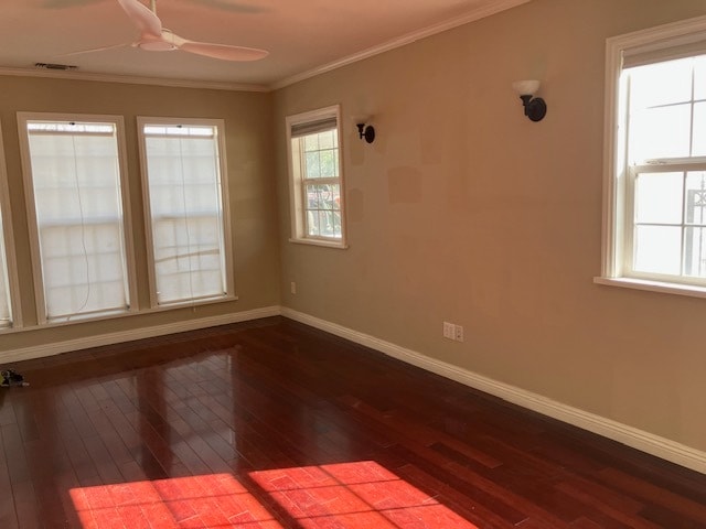 Building Photo - 2833 S Victoria Ave