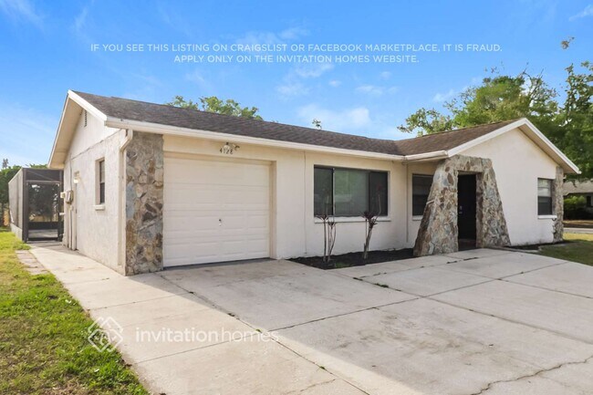 Foto del edificio - 4128 Gray Squirrel Ln