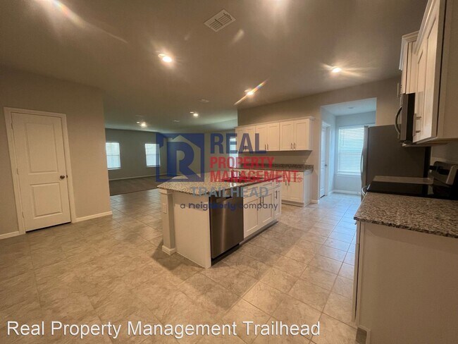 Building Photo - 4 br, 2 bath House - 724 Durango Ln