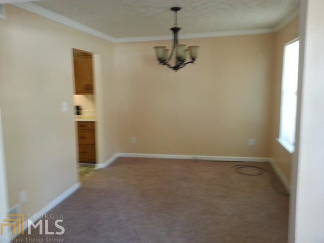 Building Photo - 5730 N Castlegate Dr