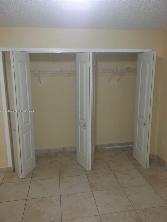 Foto del edificio - 14901 SW 80th St