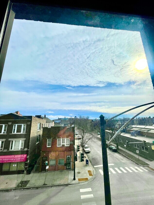 Primary Photo - 258 W 31st St
