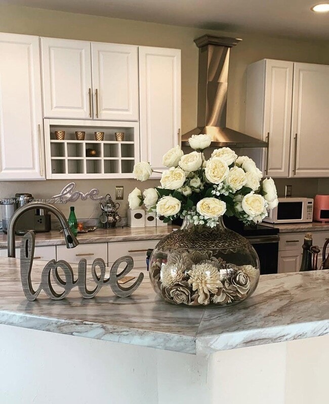 Building Photo - 1531 SE 20th Rd