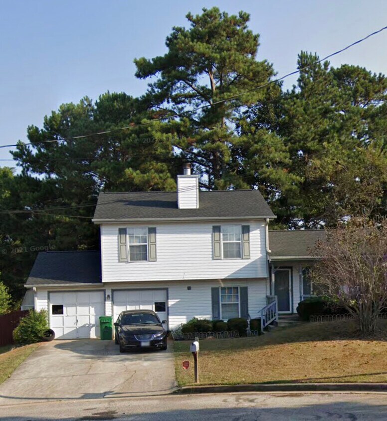 6130 Kenton Oaks Ct, Lithonia, GA 30058 House Rental in Lithonia, GA