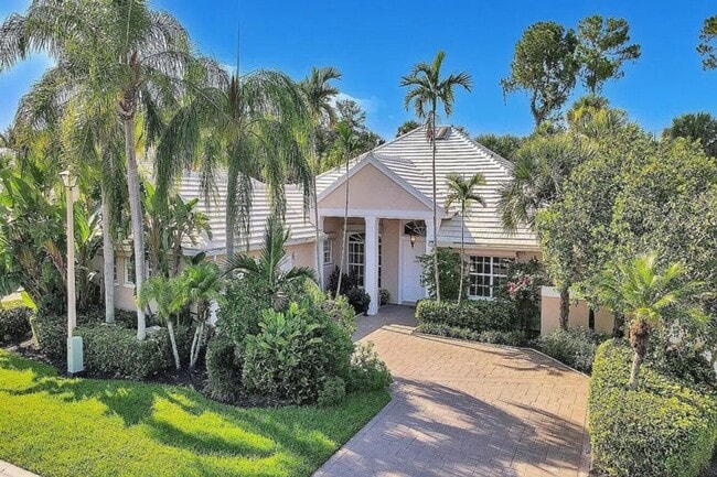 Building Photo - 9119 Baybury Ln