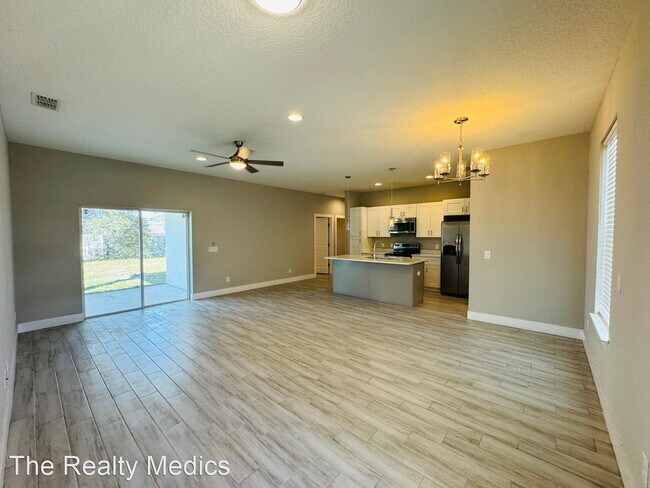 Building Photo - 4 br, 2 bath House - 239 Hibiscus Lane
