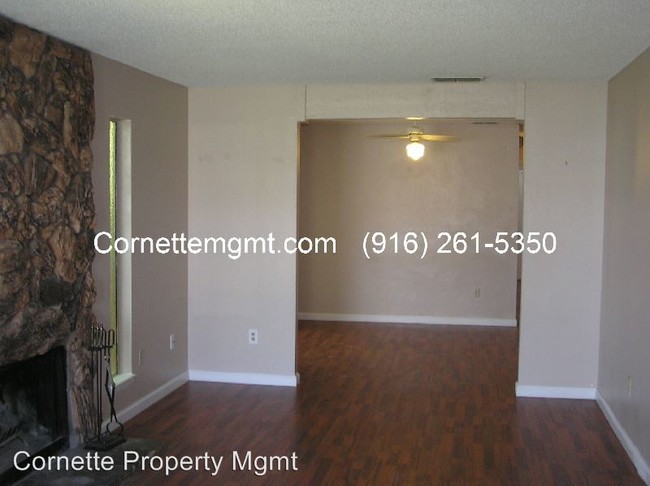 Building Photo - 2 br, 2 bath House - 3175 Laurelhurst Drive