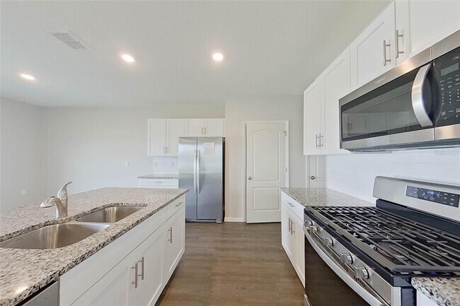 Building Photo - 32133 Katelin Cir