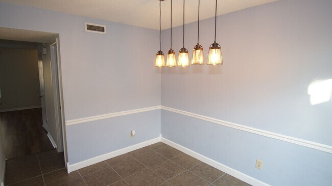 Foto del edificio - West Knoxville Condo for Lease!