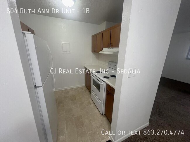 Building Photo - 804 Ruth Ann Dr