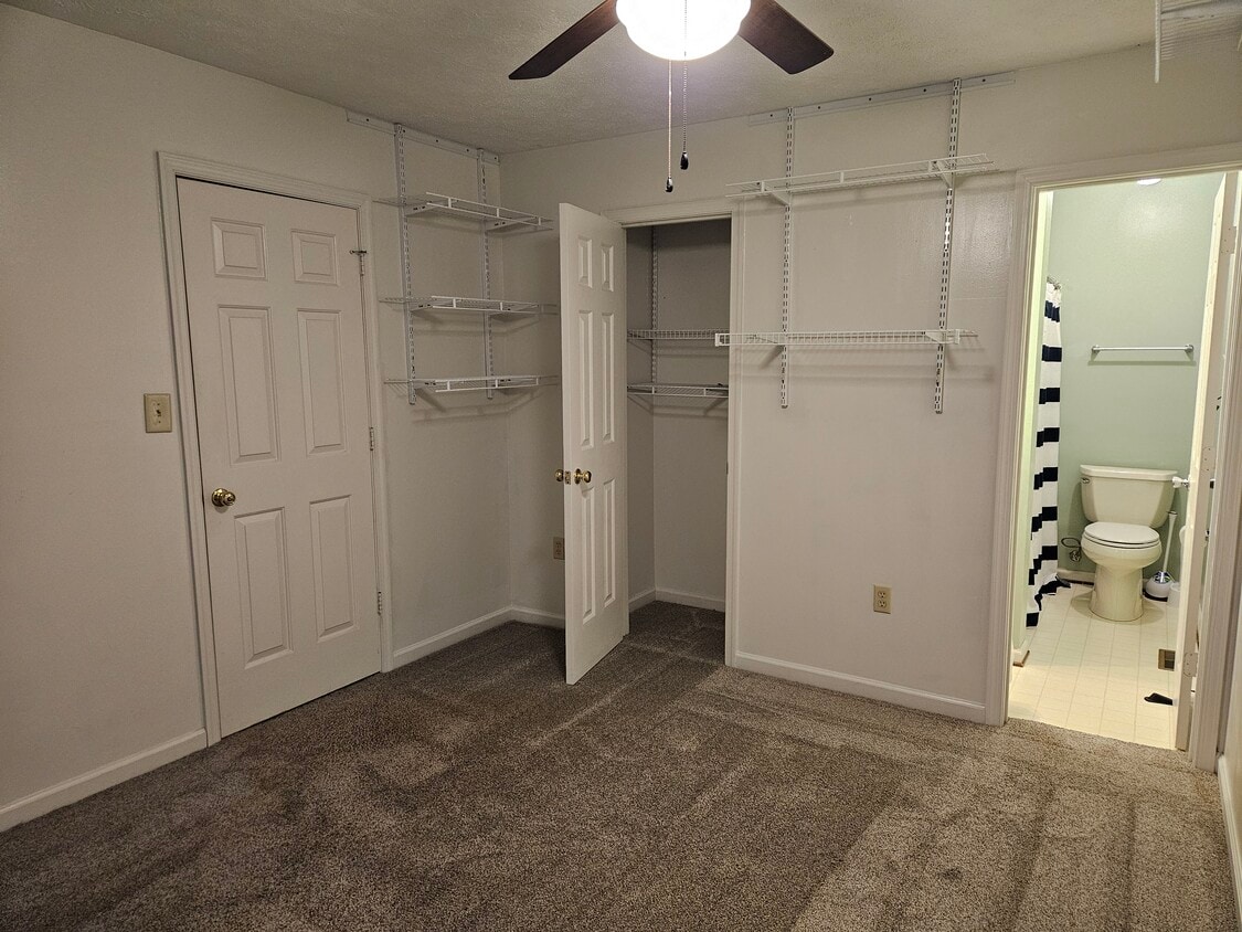Bedroom with private attached bathroom - 584 Cromwell Ct