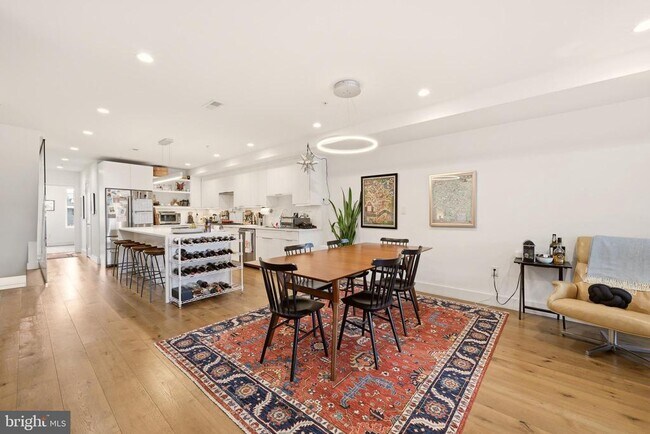 Foto del edificio - 3812 13th St NW