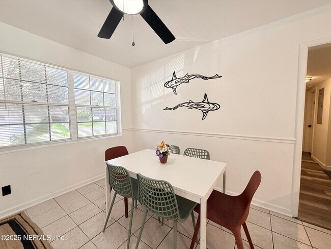 Building Photo - 7431 Arble Dr