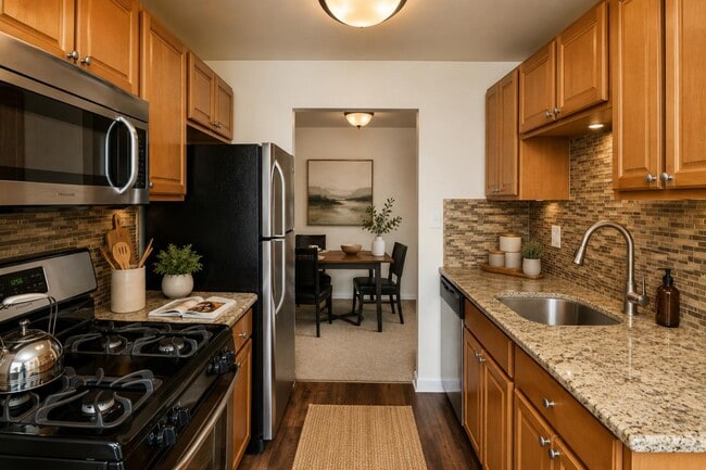 Building Photo - Chesapeake Glen Apartment Homes