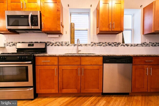 Foto del edificio - 1434 S 17th St