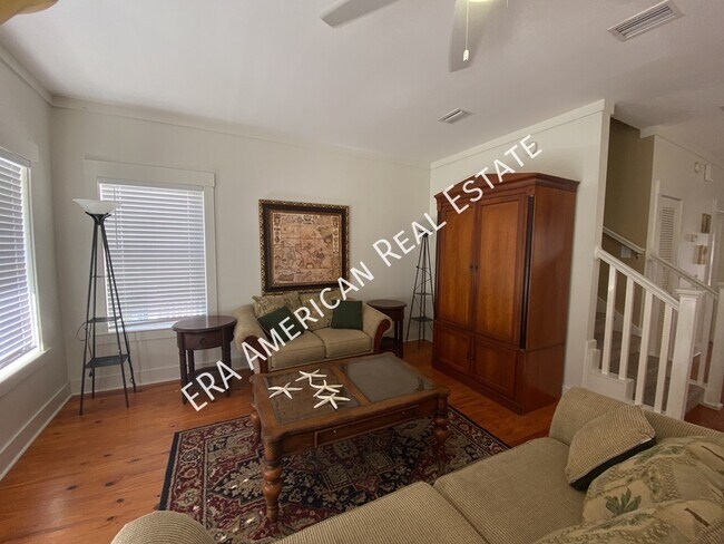 Building Photo - 123 Woody Wagon Way