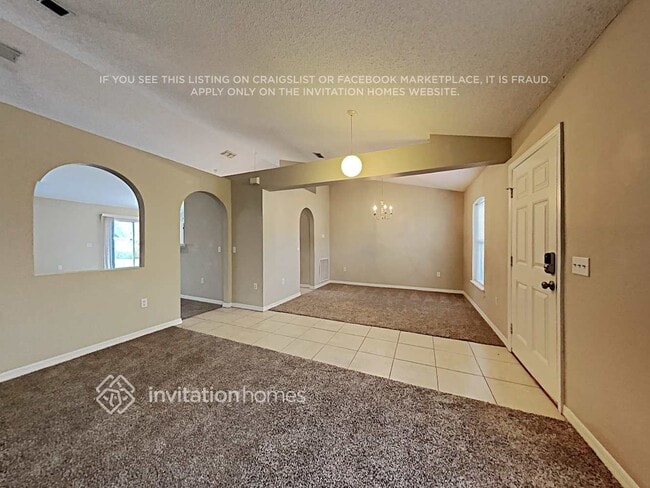 Building Photo - 919 Amboise Ln