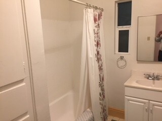 Baño - 2314 33rd St