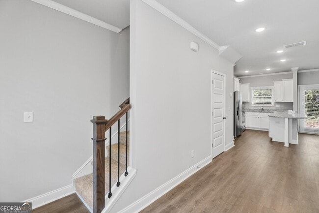 Foto del edificio - 15 Sprayberry Rd